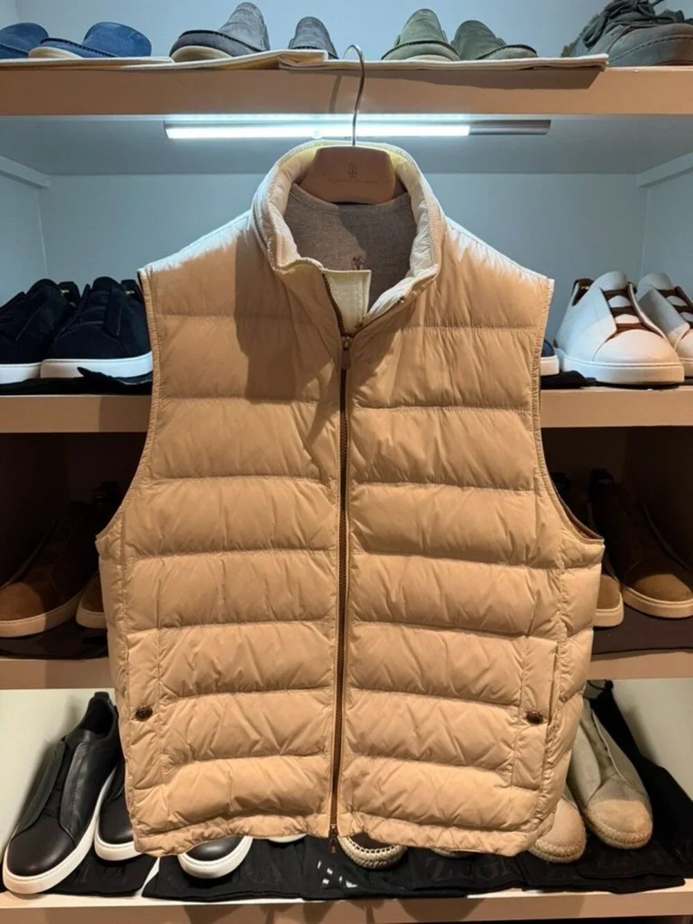 Brunello Cucinelli Nylon Down vest with packable hood in white and Men’s Medium
